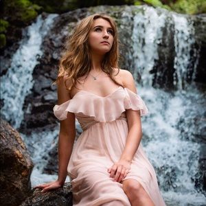 Light pink prom/event dress